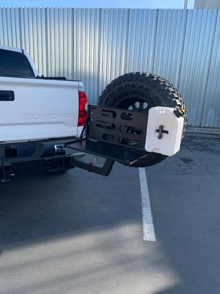Hitchgate Solo & Offset Accessory Plate - Image 4
